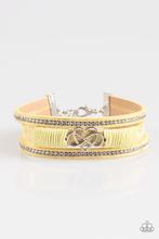 Load image into Gallery viewer, Hustlin Heart-Yellow
